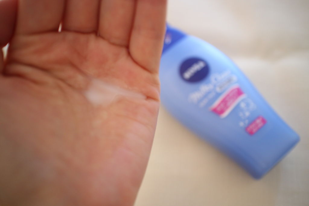 ニベア ミルキークリア洗顔料 スムースクリア/ニベア/洗顔フォームを使ったクチコミ（2枚目）