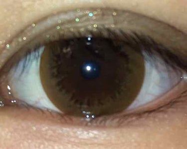 ♡カラコン紹介♡
￣￣￣￣￣￣￣￣
DECORATIVE
1Day カラコン
ハニーグラス 14.0mm
￣￣￣￣￣￣￣￣￣￣
※画質少し悪いです🙏🏽🙏🏽
14.0mmなので自然な瞳になります！
あまり