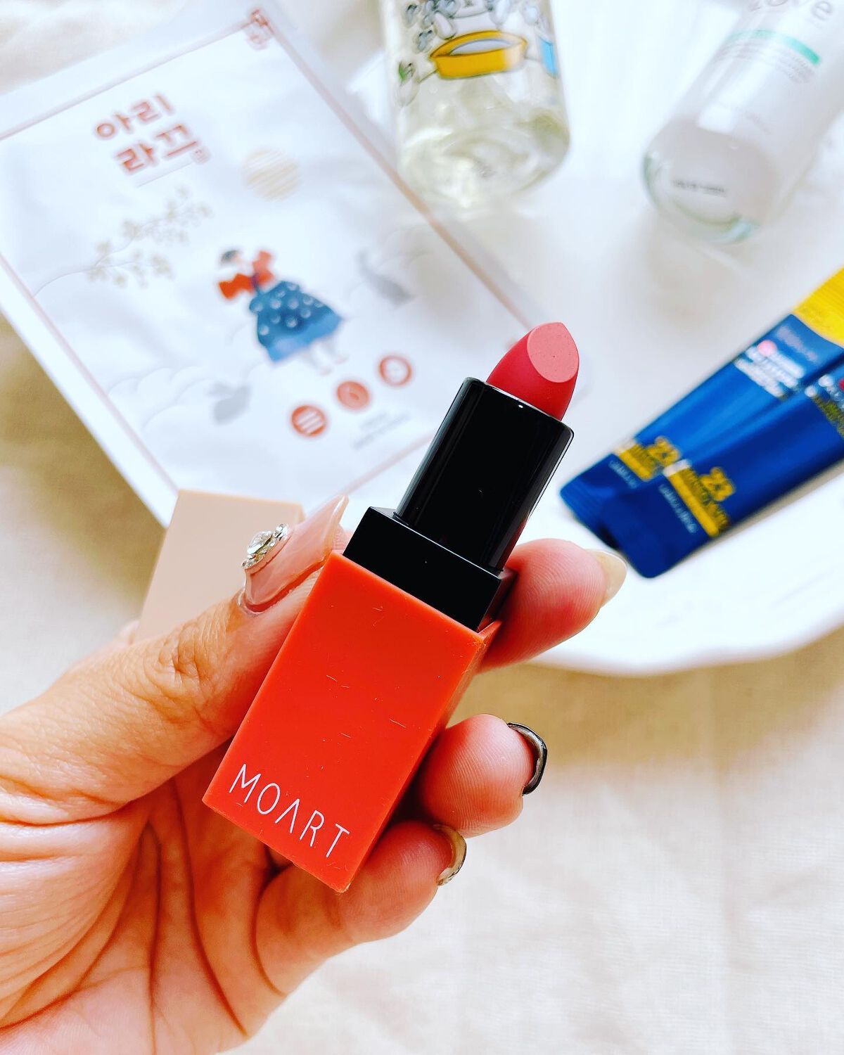 かすみん on LIPS 「ランダムコスメボックスをなんと!!!プレゼント企画でいただいち..」(4枚目)