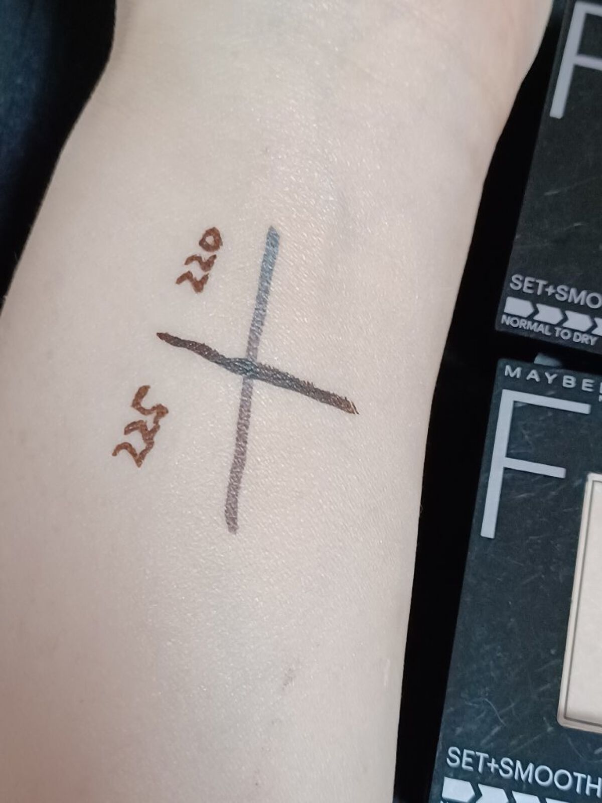 フィットミー パウダー M/MAYBELLINE NEW YORK/プレストパウダーを使ったクチコミ（2枚目）