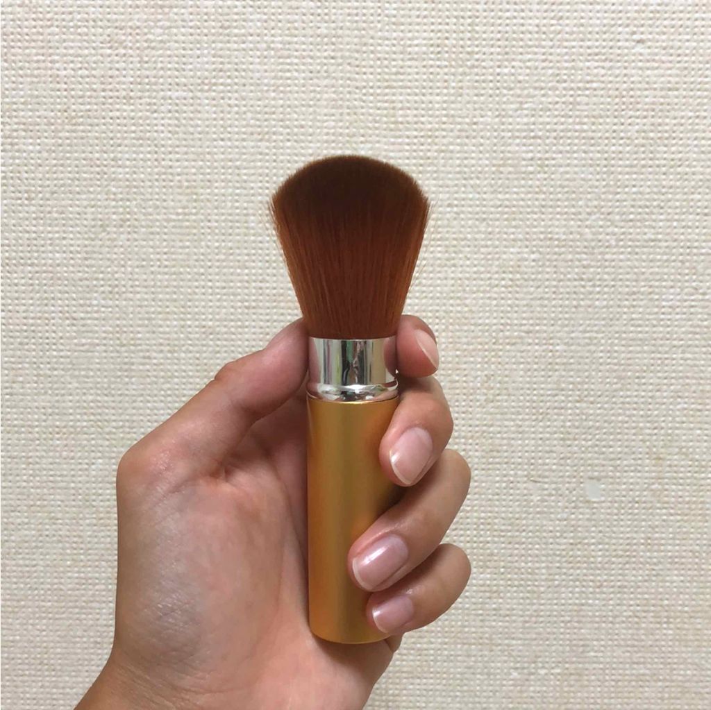 ごくふわっ春姫スライド式携帯メイクブラシ/DAISO/メイクブラシを使ったクチコミ(2枚目)