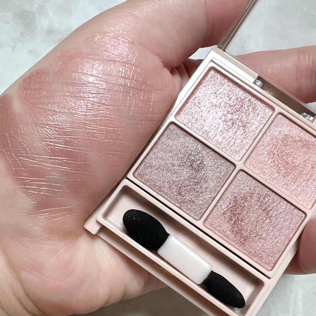 シルキースフレアイズ(マットタイプ)/キャンメイク/アイシャドウパレットを使ったクチコミ(2枚目)