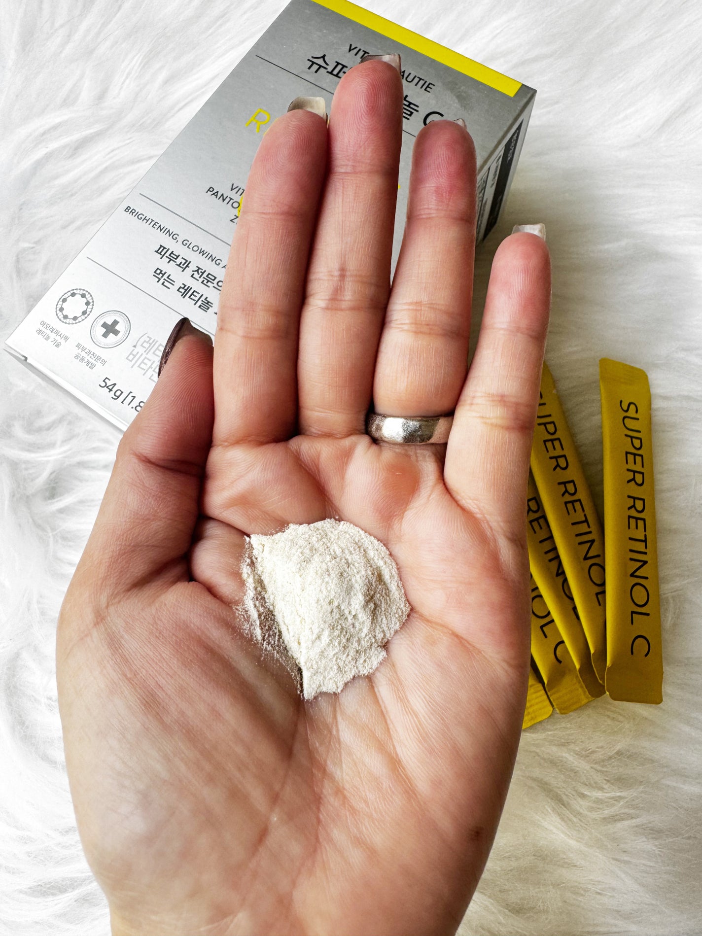 Kazumi on LIPS 「もはや、レチノールは飲む時代‼️肌タイプに関係なく安心して肌ト..」(3枚目)