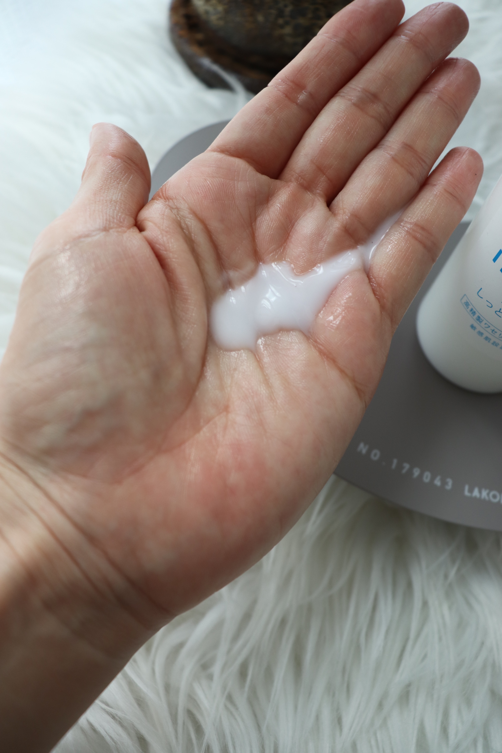 薬用ローション（しっとり）/IHADA/化粧水を使ったクチコミ（3枚目）