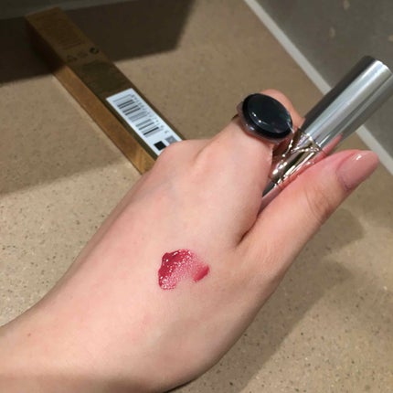 ヴォリュプテ ウォーター カラーバーム/YVES SAINT LAURENT BEAUTE/口紅を使ったクチコミ(2枚目)