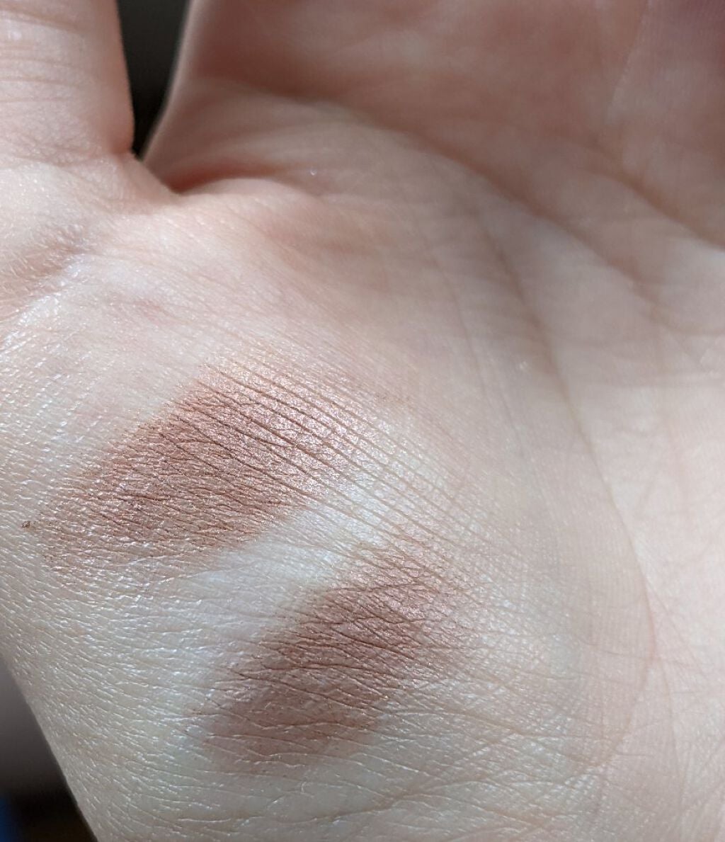 CMBパウダーアイシャドウ/セリア/単色アイシャドウを使ったクチコミ(5枚目)