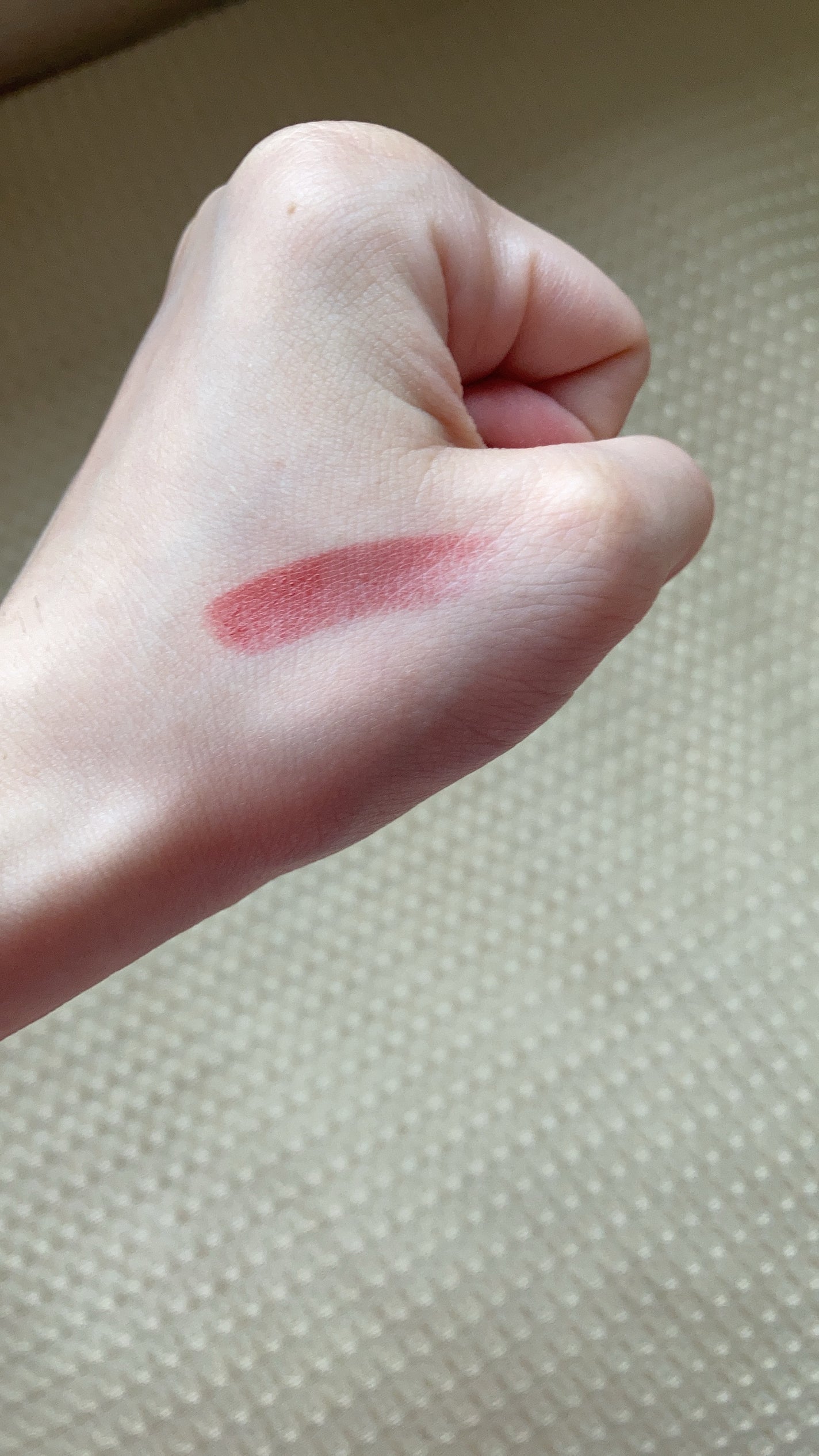 スポットライトシャイニーモイストスリムリップスティック/PERFECT DIARY/口紅を使ったクチコミ(3枚目)