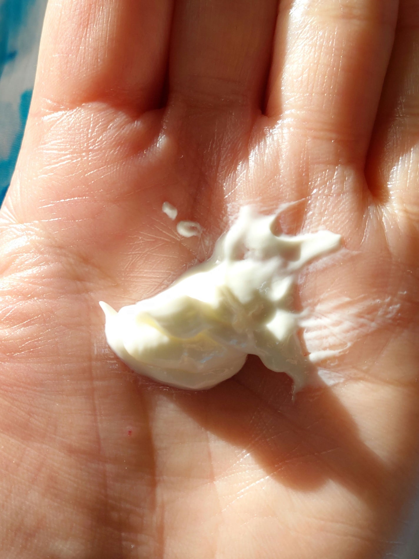 エブリデイブライト UVプロテクター ホワイトフローラル/JILL STUART/日焼け止めジェルを使ったクチコミ(3枚目)