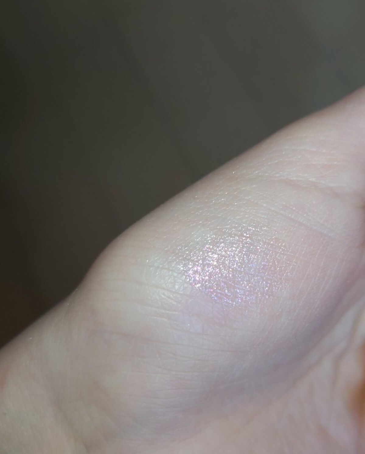 リップイルミネイト/フォーチュン/リップグロスを使ったクチコミ（2枚目）