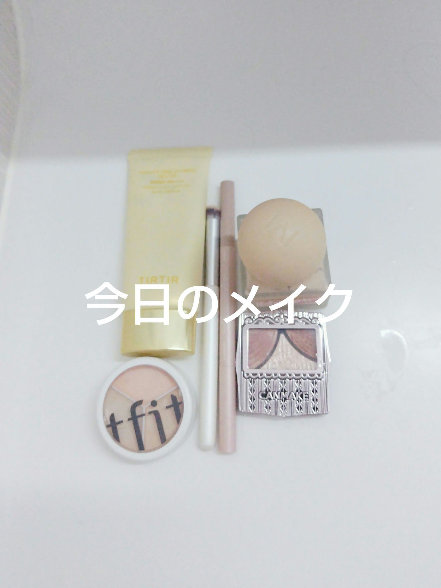 マッドピーチ スタイルフィットファンデーション/MAD PEACH/リキッドファンデーションを使ったクチコミ（1枚目）