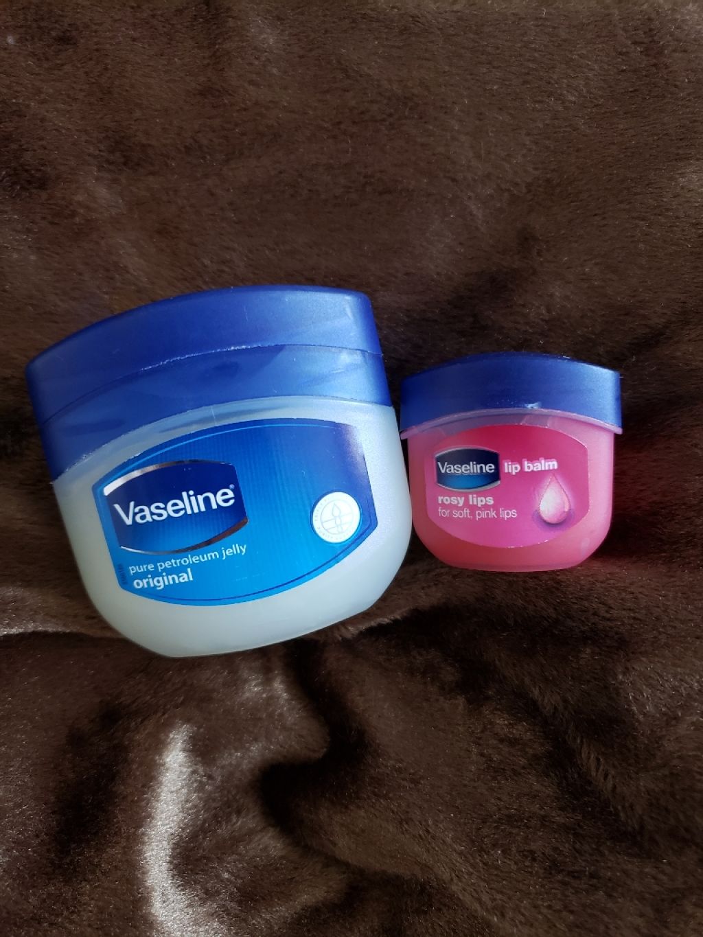 ニベア リッチケア＆カラーリップ/ニベア/リップクリームを使ったクチコミ（2枚目）