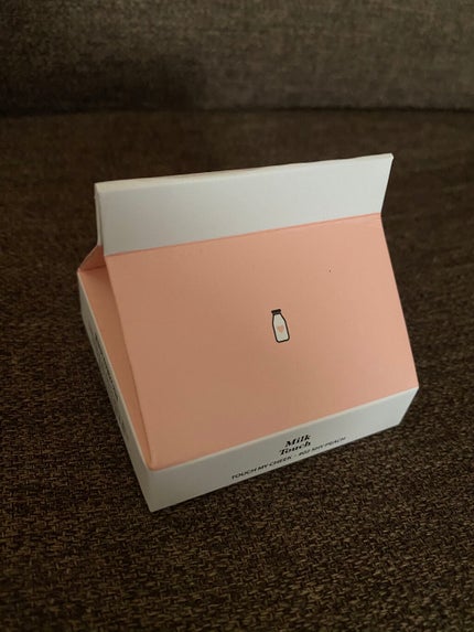 タッチ マイ チーク 02 シャイピーチ/Milk Touch/パウダーチークを使ったクチコミ(1枚目)