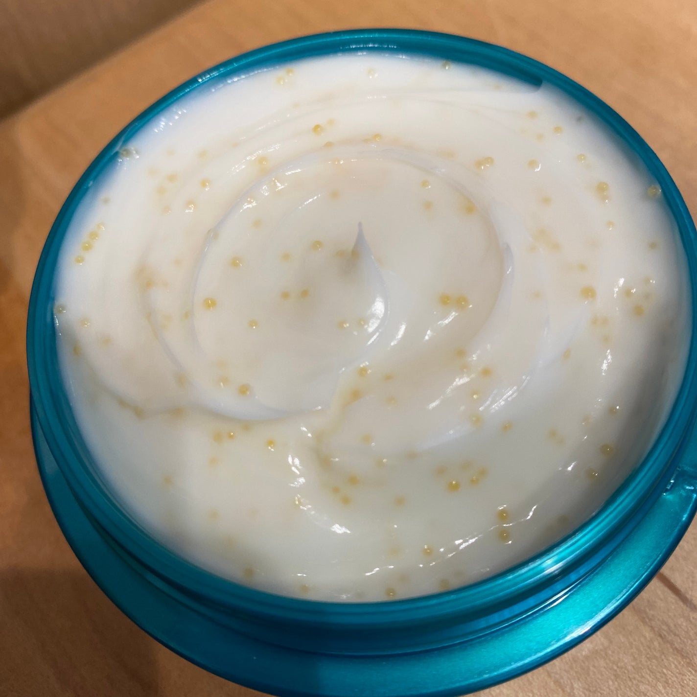 ビューティーチャージ ナイトスペリア/アトリックス/ハンドクリームを使ったクチコミ(2枚目)