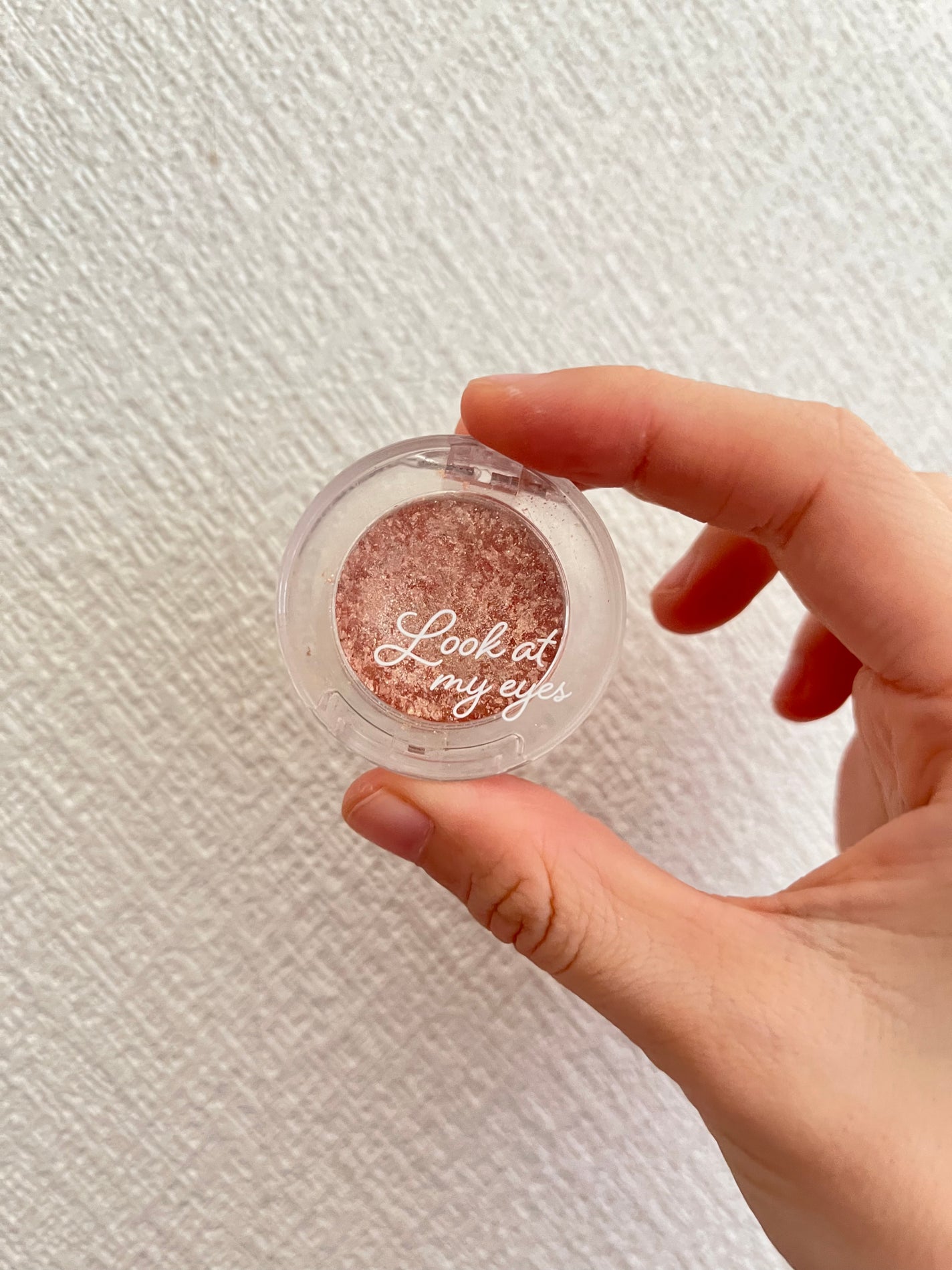 みあ on LIPS 「今回はエチュードの単色アイシャドウのご紹介です🧡こちらは単色ア..」(1枚目)