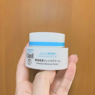 キュレル　潤浸保湿フェイスクリーム【医薬部外品】

〜花王公式HPより〜

肌荒れ・カサつきをくり返しがちな乾燥性敏感肌に。
潤い成分（セラミド機能成分＊、ユーカリエキス）が角層の深部までじっくり浸透。