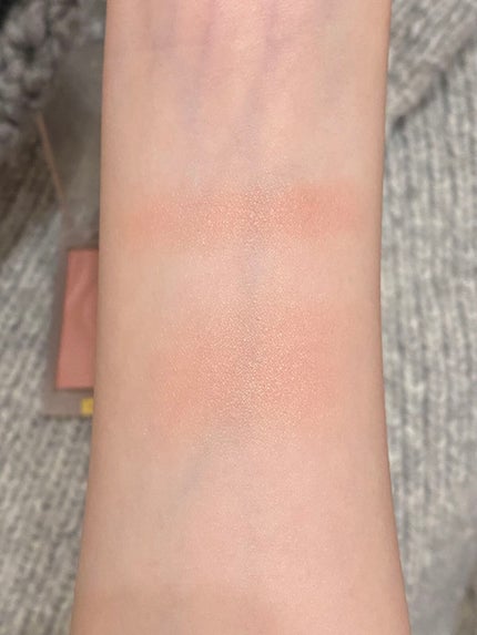 シームレストーン ブラッシュ SB02 シスター/excel/パウダーチークを使ったクチコミ(3枚目)