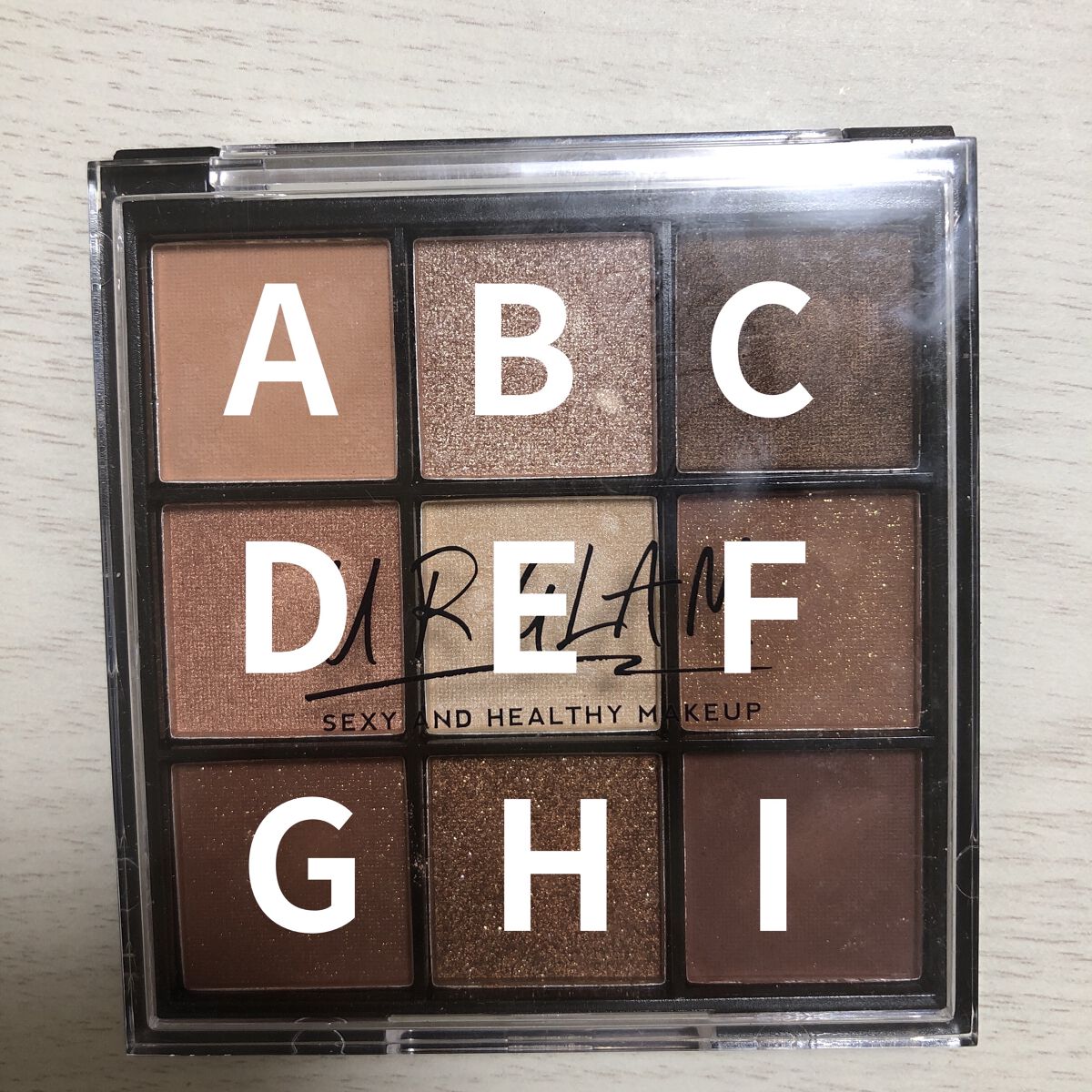 UR GLAM　BLOOMING EYE COLOR PALETTE/U R GLAM/アイシャドウパレットを使ったクチコミ（3枚目）