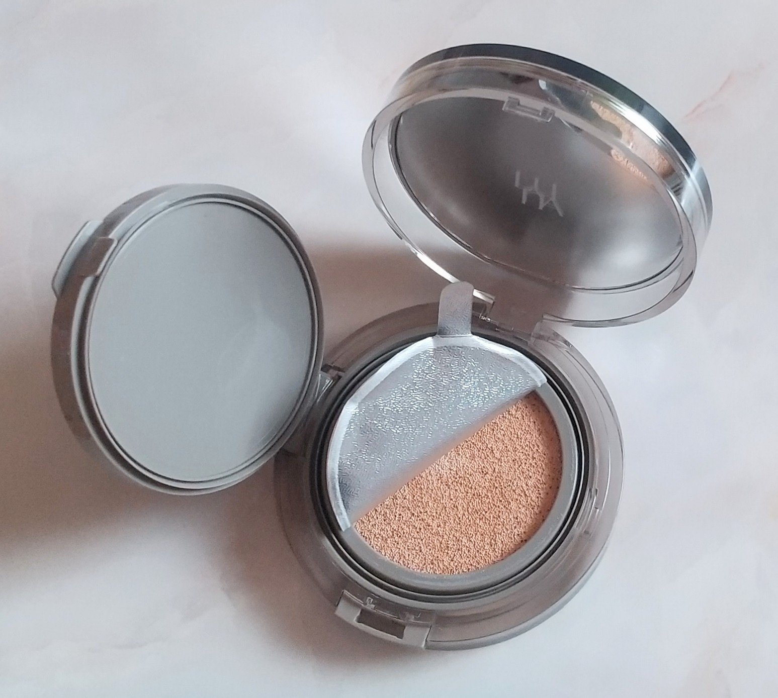 ブラーカバークッション/LUNA/クッションファンデーションを使ったクチコミ（2枚目）