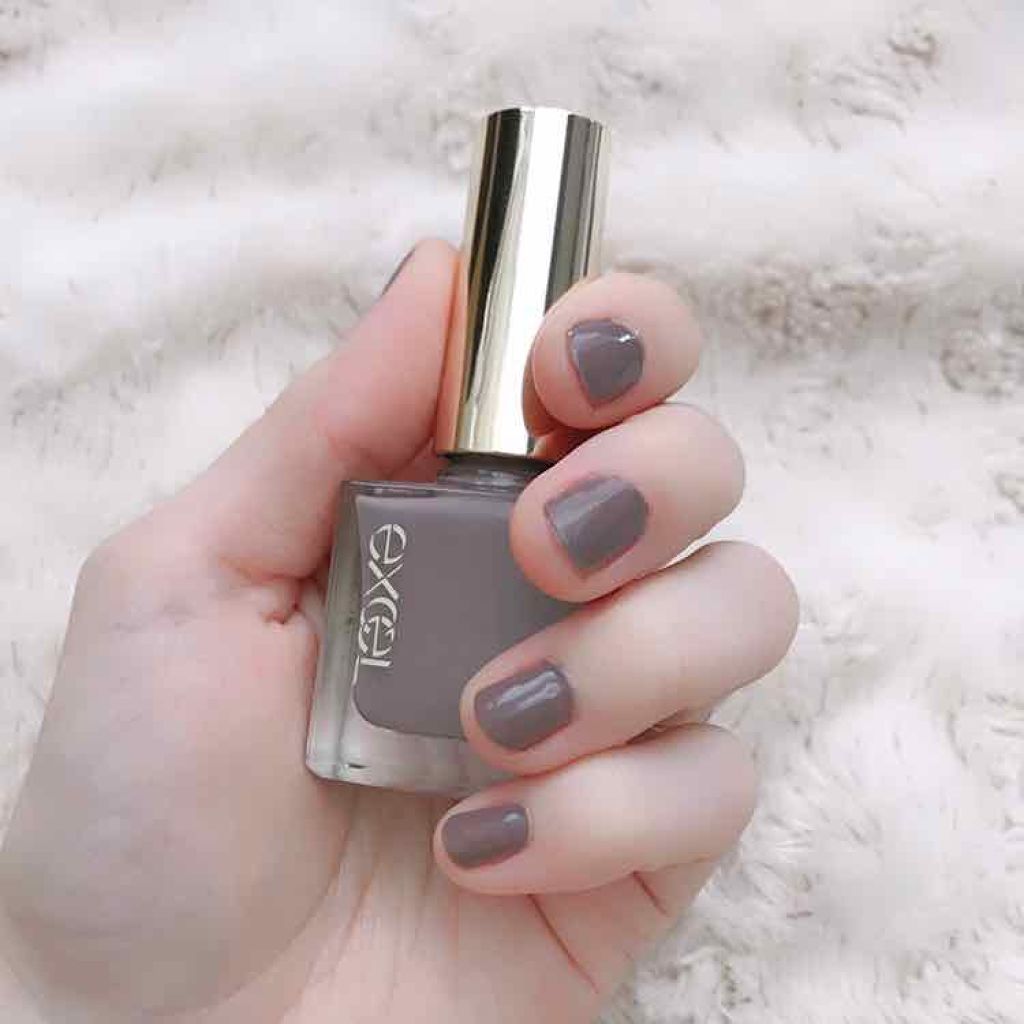 きぃこ on LIPS 「3月19日発売の新色アールグレイです。紫がかったブラウンで、ラ..」(1枚目)