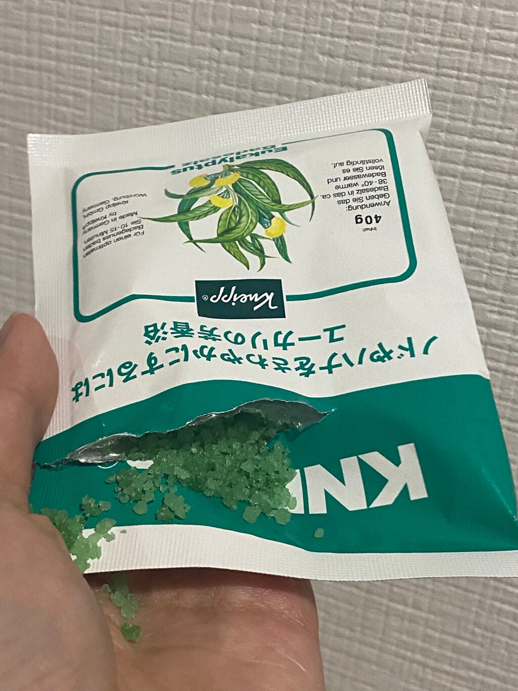 クナイプ バスソルト ユーカリの香り/クナイプ/無機塩系入浴剤を使ったクチコミ(3枚目)