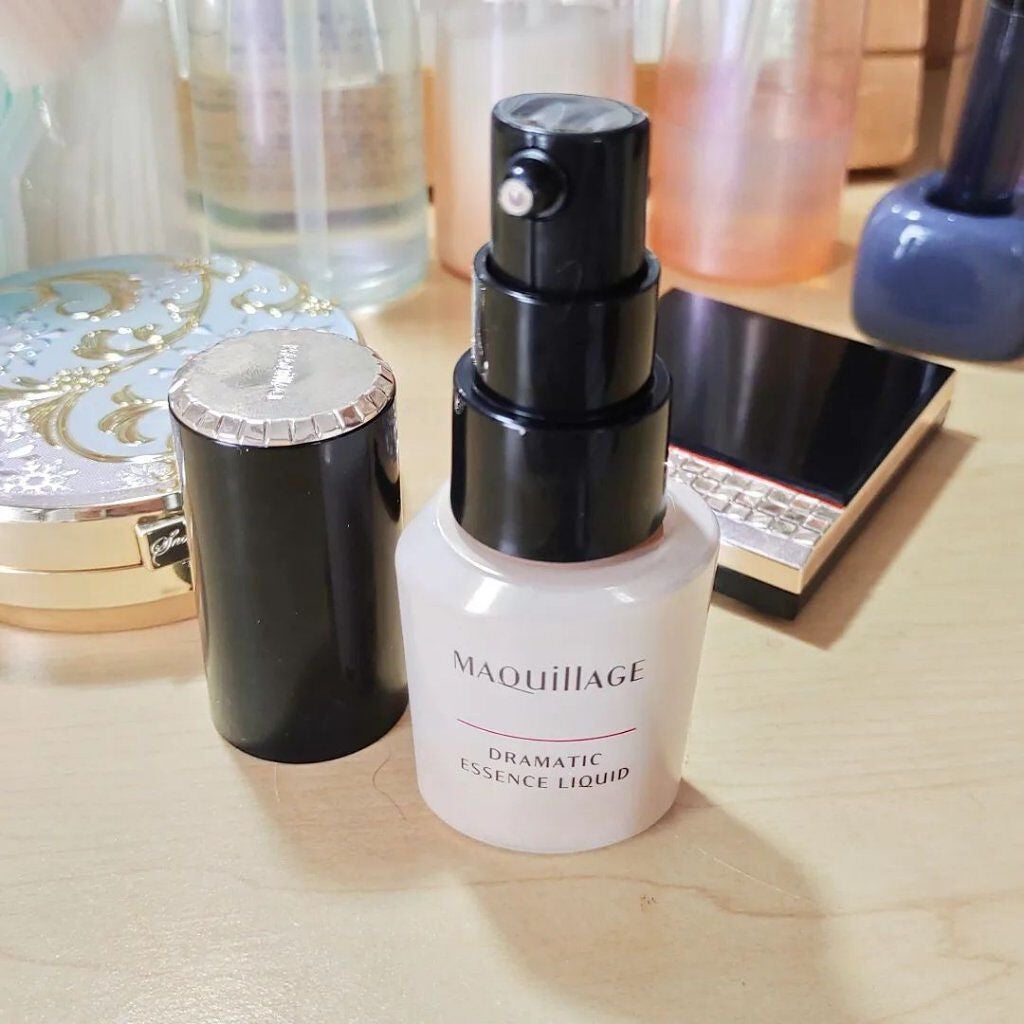 ドラマティックエッセンスリキッド/マキアージュ/リキッドファンデーションを使ったクチコミ(2枚目)