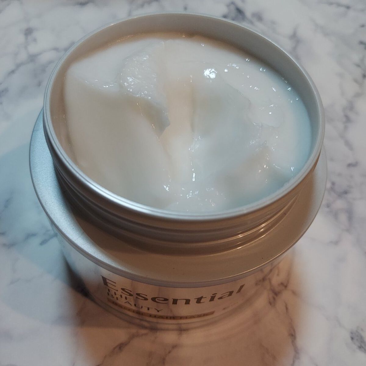 Essential THE BEAUTY 髪のキメ美容バリアヘアマスク/エッセンシャル/ヘアマスク・ヘアパックを使ったクチコミ（3枚目）