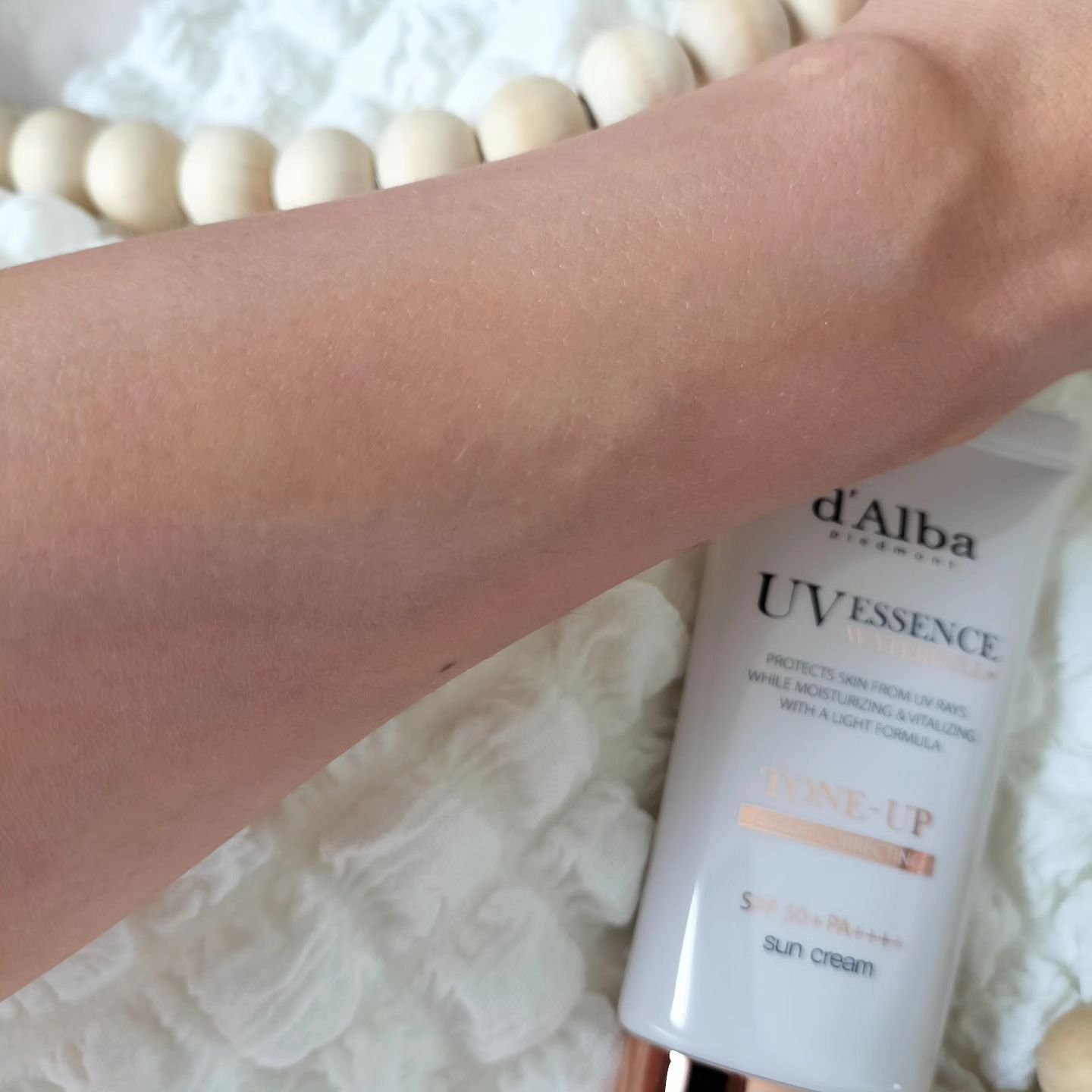 ウォータフルトーンアップサンクリーム/ダルバ/日焼け止めクリームを使ったクチコミ（3枚目）
