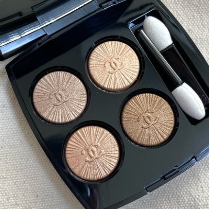 レ キャトル オンブル/CHANEL/アイシャドウパレットを使ったクチコミ(2枚目)