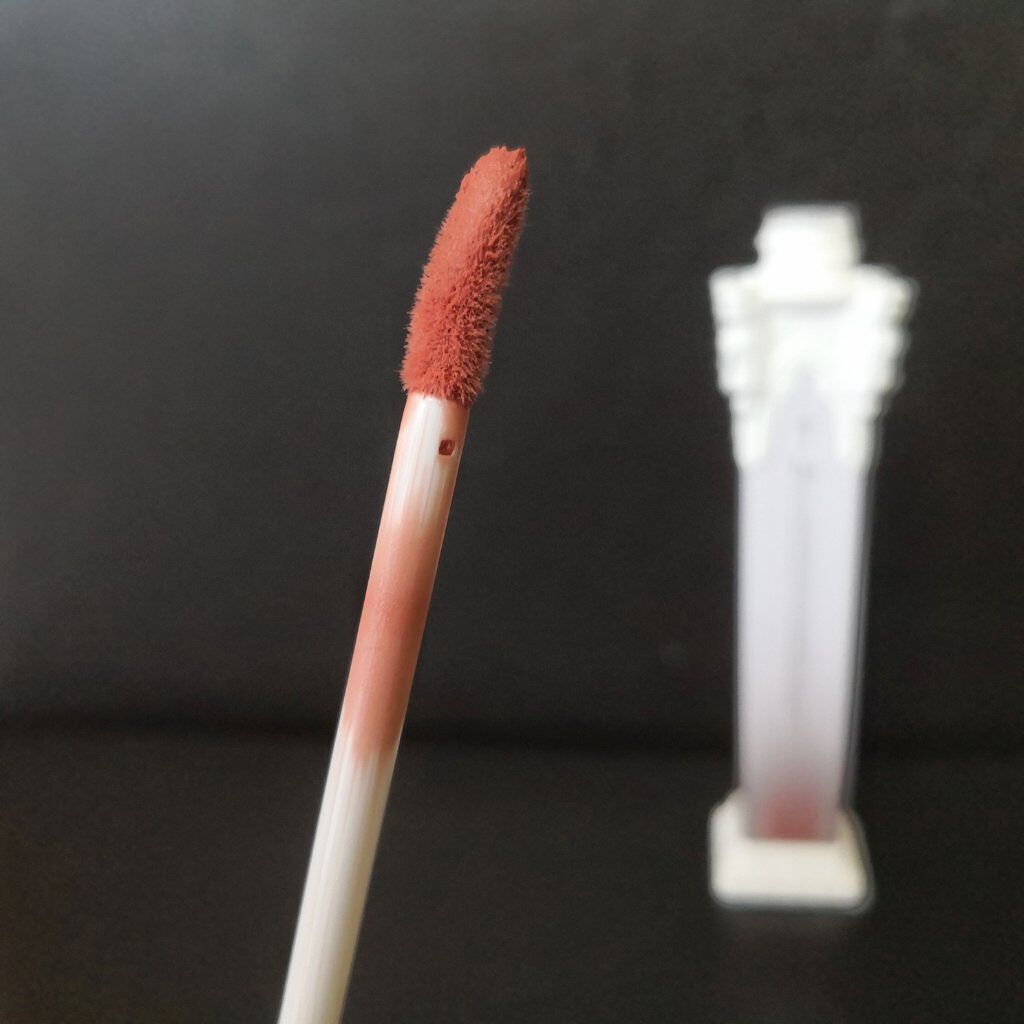 リトルエンジェルフェザーマットリップ W01  ホーンドゥエンジェル/FlowerKnows/口紅を使ったクチコミ（2枚目）