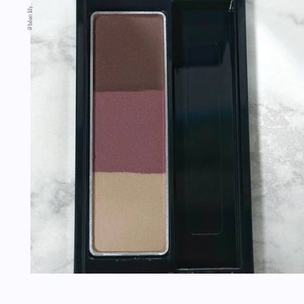 ケイト デザイニングアイブロウ3D/KATE/パウダーアイブロウを使ったクチコミ(5枚目)