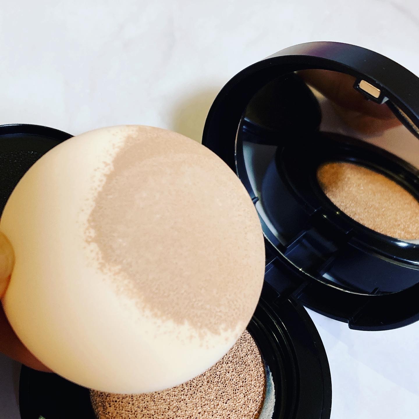 ジャビンドゥソウル ウインクファンデーションパクト 22 COVER SAND(カバーサンド)/Javin De Seoul/クッションファンデーションを使ったクチコミ（2枚目）