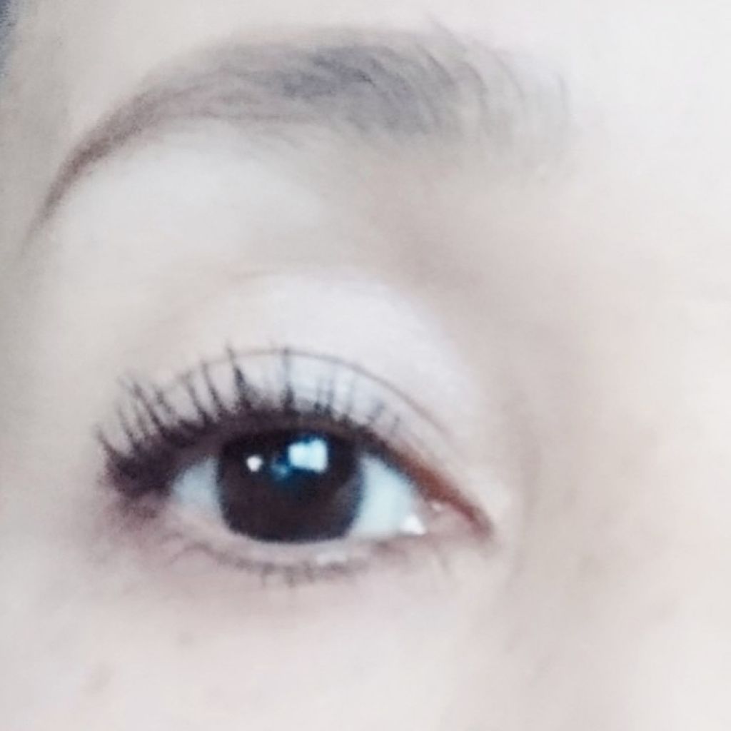 フローラ アイシャドウ/Zuii ORGANIC/単色アイシャドウを使ったクチコミ（2枚目）