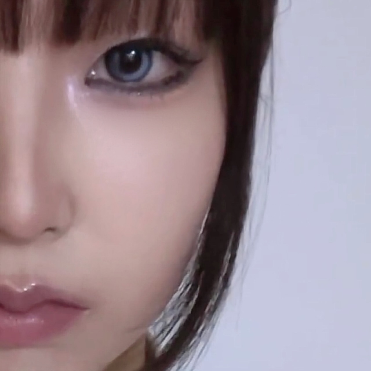 ベターザンアイズ B03 グリッツインブラック（INAPSQUAREコラボ）/rom&nd/アイシャドウパレットを使ったクチコミ（3枚目）