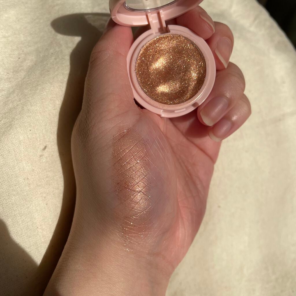 ピクニック エアームースアイズ/ETUDE/ジェル・クリームアイシャドウを使ったクチコミ(2枚目)