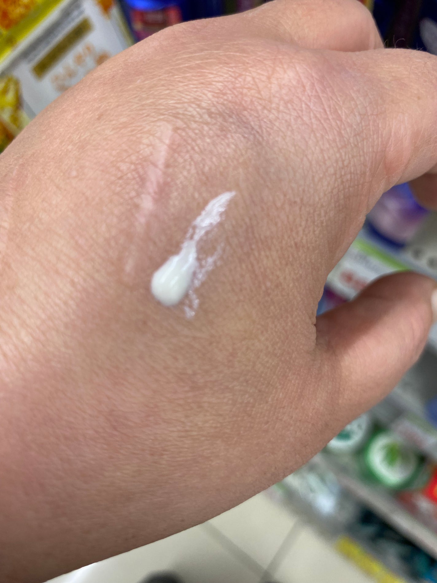 ビオレUV アクアリッチ ライトアップエッセンス/ビオレ/日焼け止めクリームを使ったクチコミ(1枚目)