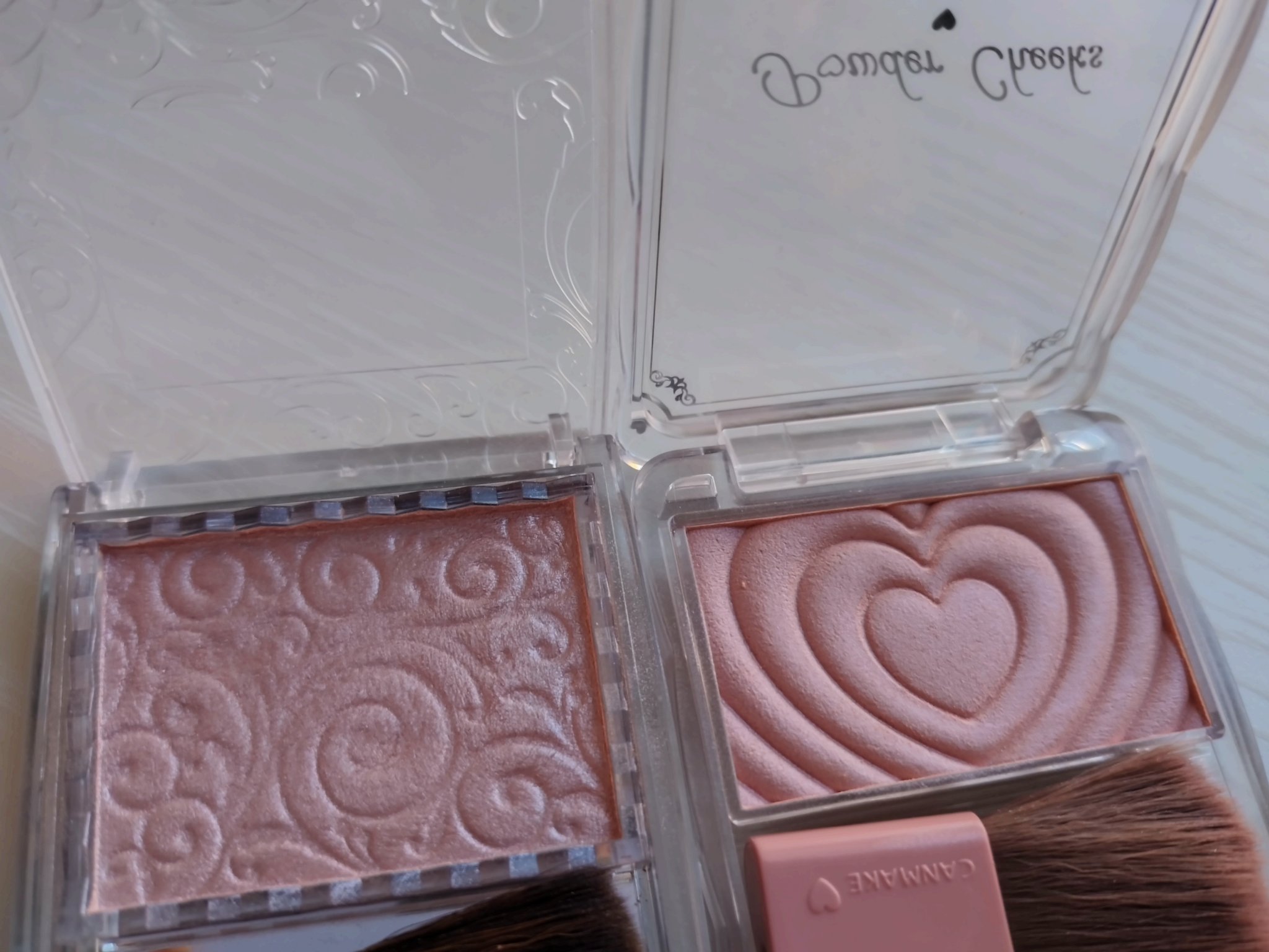 パールグロウハイライト/CEZANNE/パウダーハイライトを使ったクチコミ（2枚目）