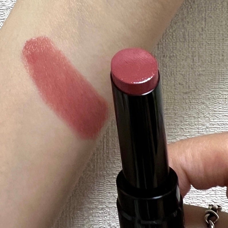 センシュアル ヌードバーム/HERA/リップバームを使ったクチコミ(2枚目)