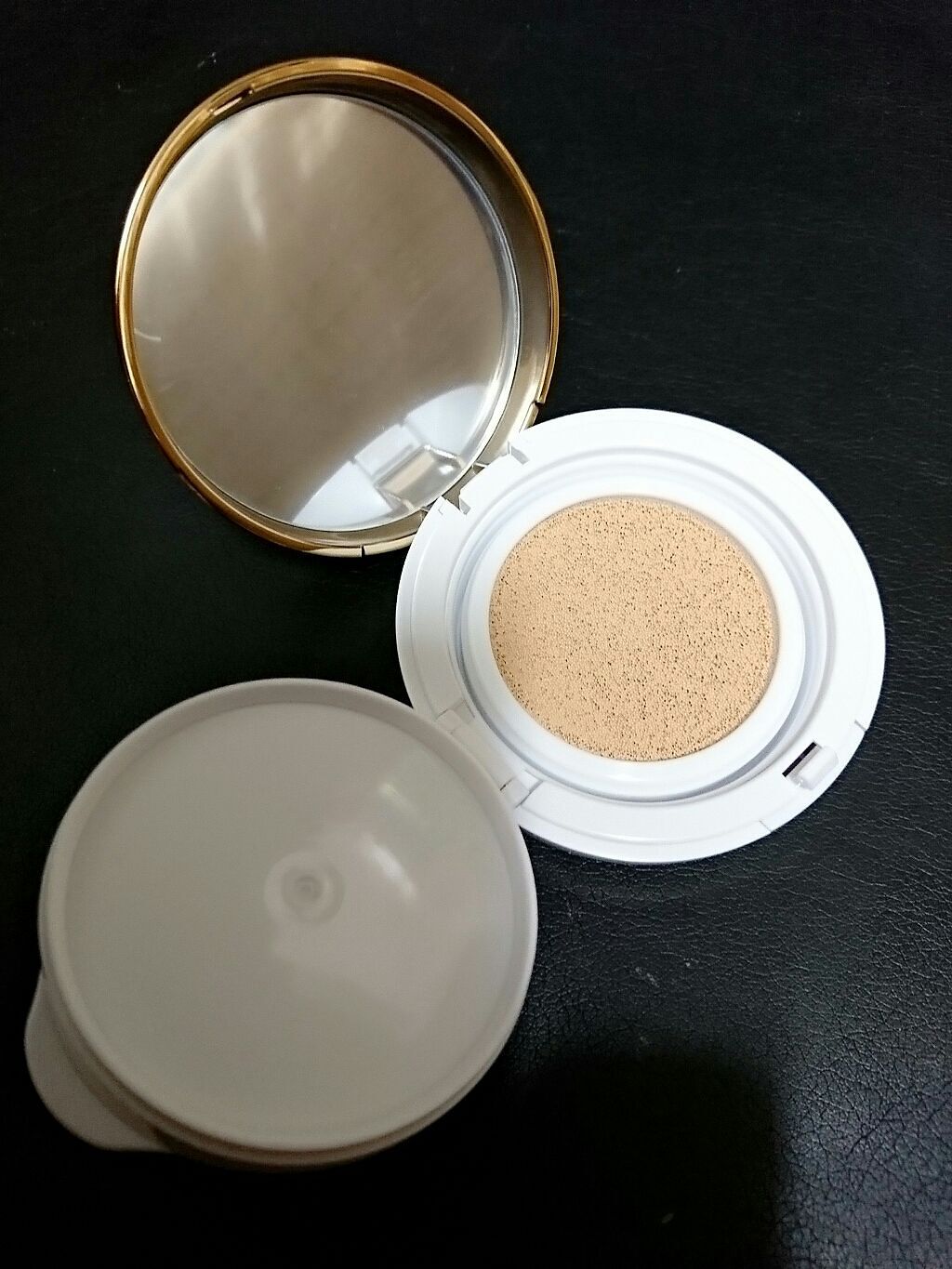 MISSHA M クッション ファンデーション(モイスチャー)のクチコミ「こちらはM クッションファンデーション(モイスチャー)です☺️

NO.21 明るい肌色です
.....」（3枚目）