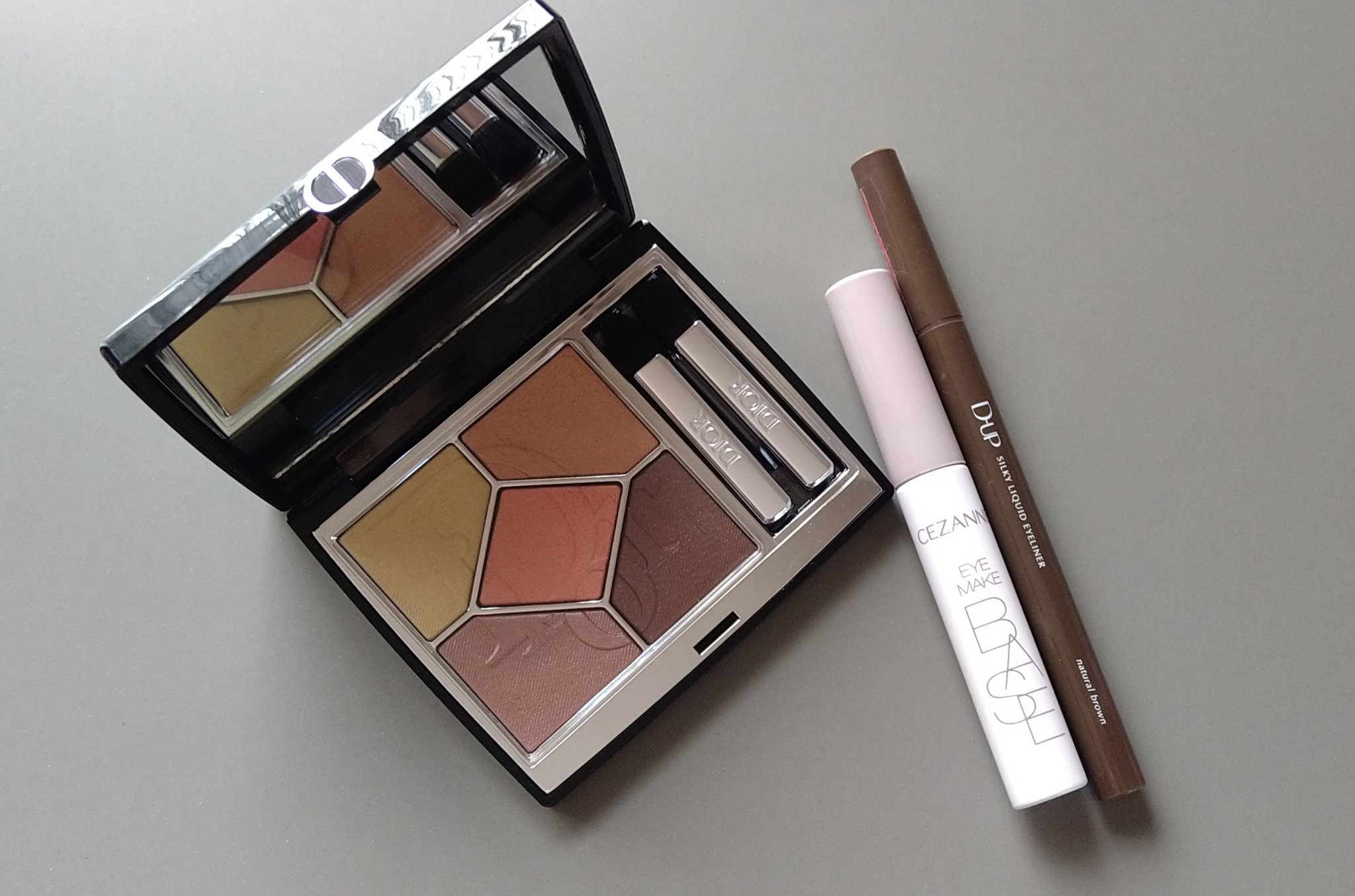 シルキーリキッドアイライナーWP/D-UP/リキッドアイライナーを使ったクチコミ（1枚目）