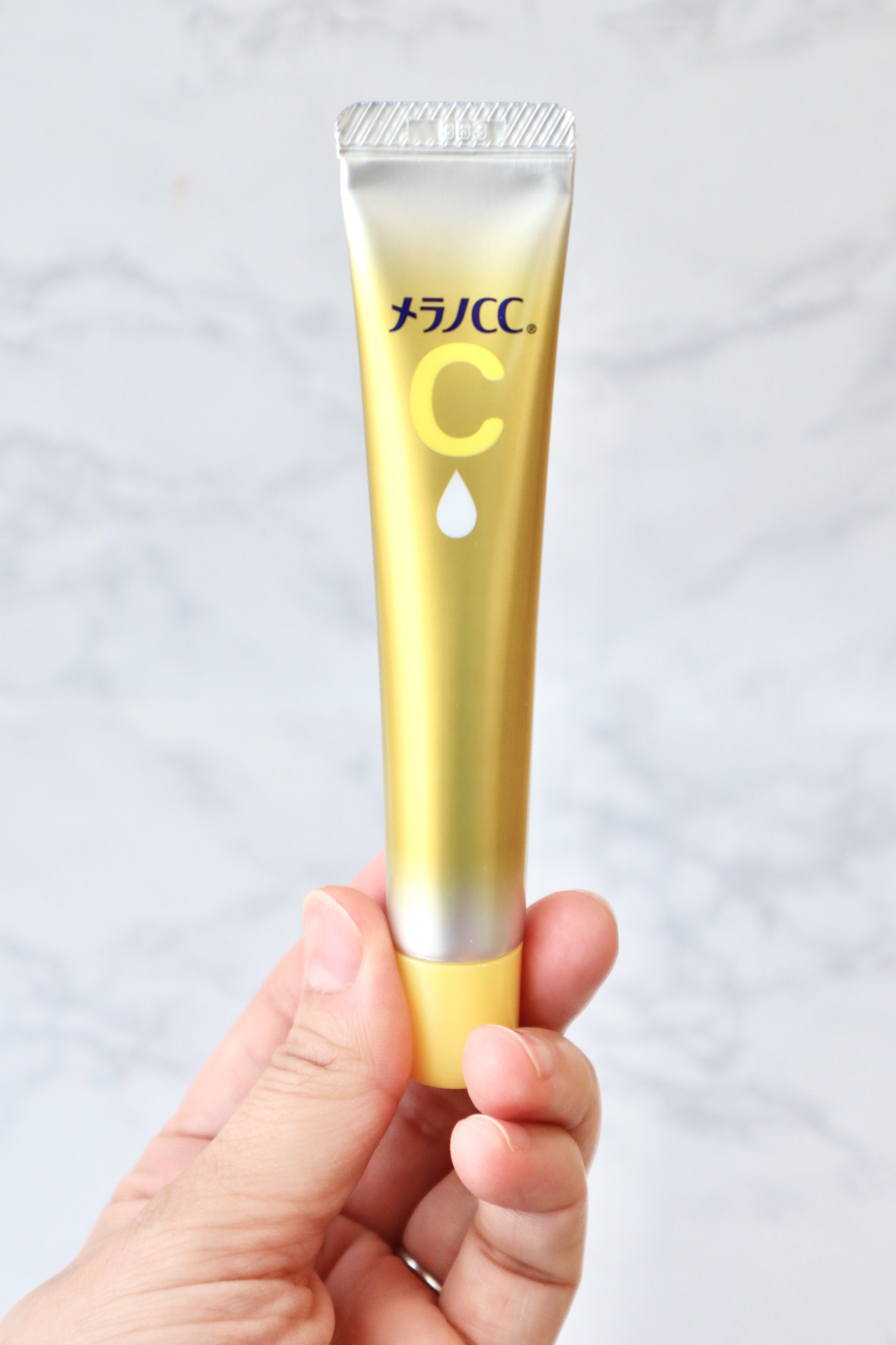 薬用しみ集中対策 プレミアム美容液/メラノCC/美容液を使ったクチコミ（2枚目）