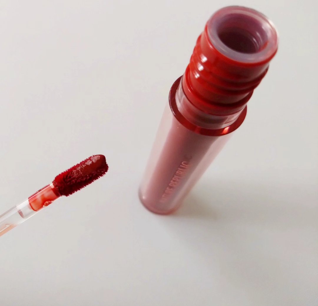 バイフラワーグラスデューティント/ネイチャーリパブリック/リップティントを使ったクチコミ（3枚目）