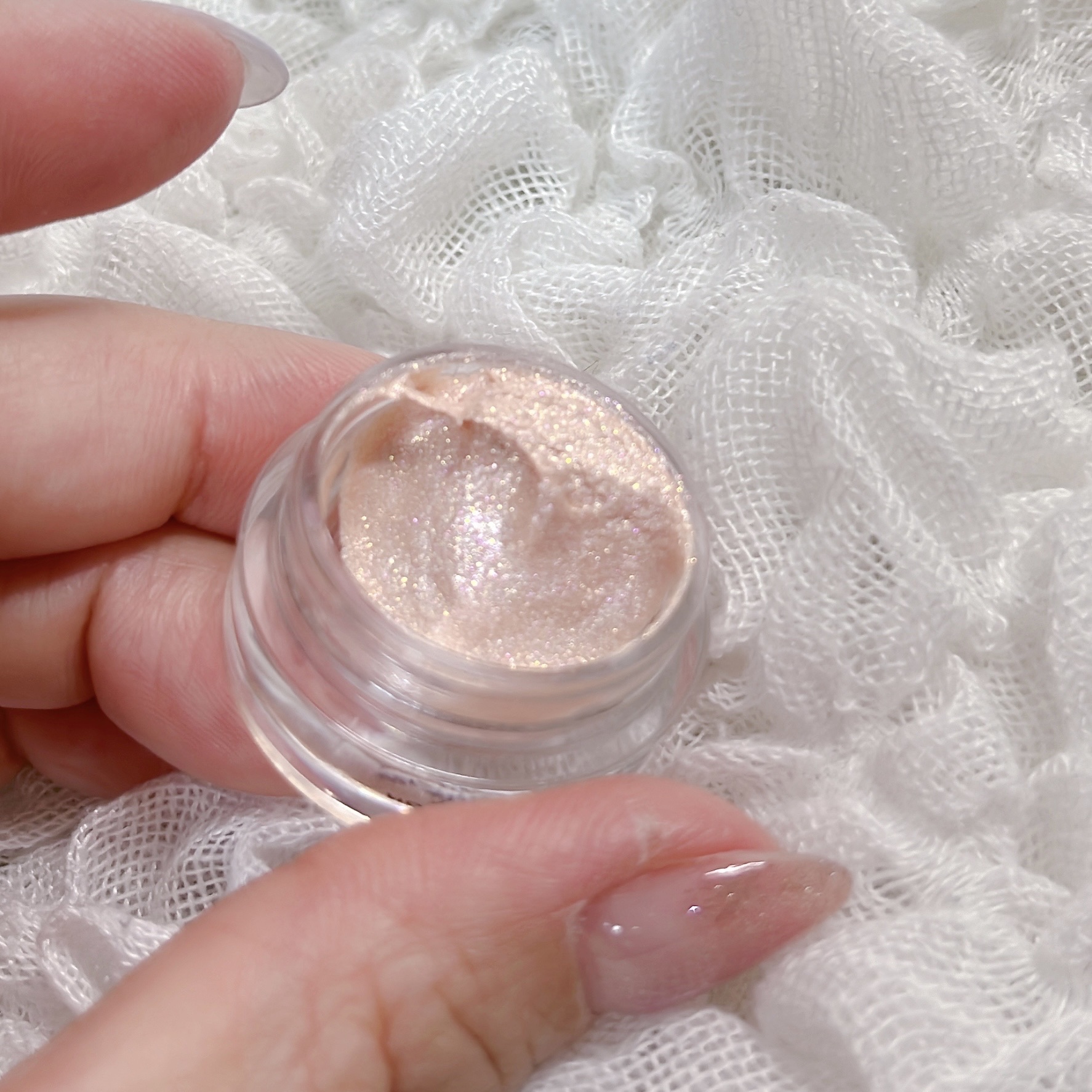 ソフトブラーリングアイパレット/wakemake/アイシャドウパレットを使ったクチコミ（3枚目）