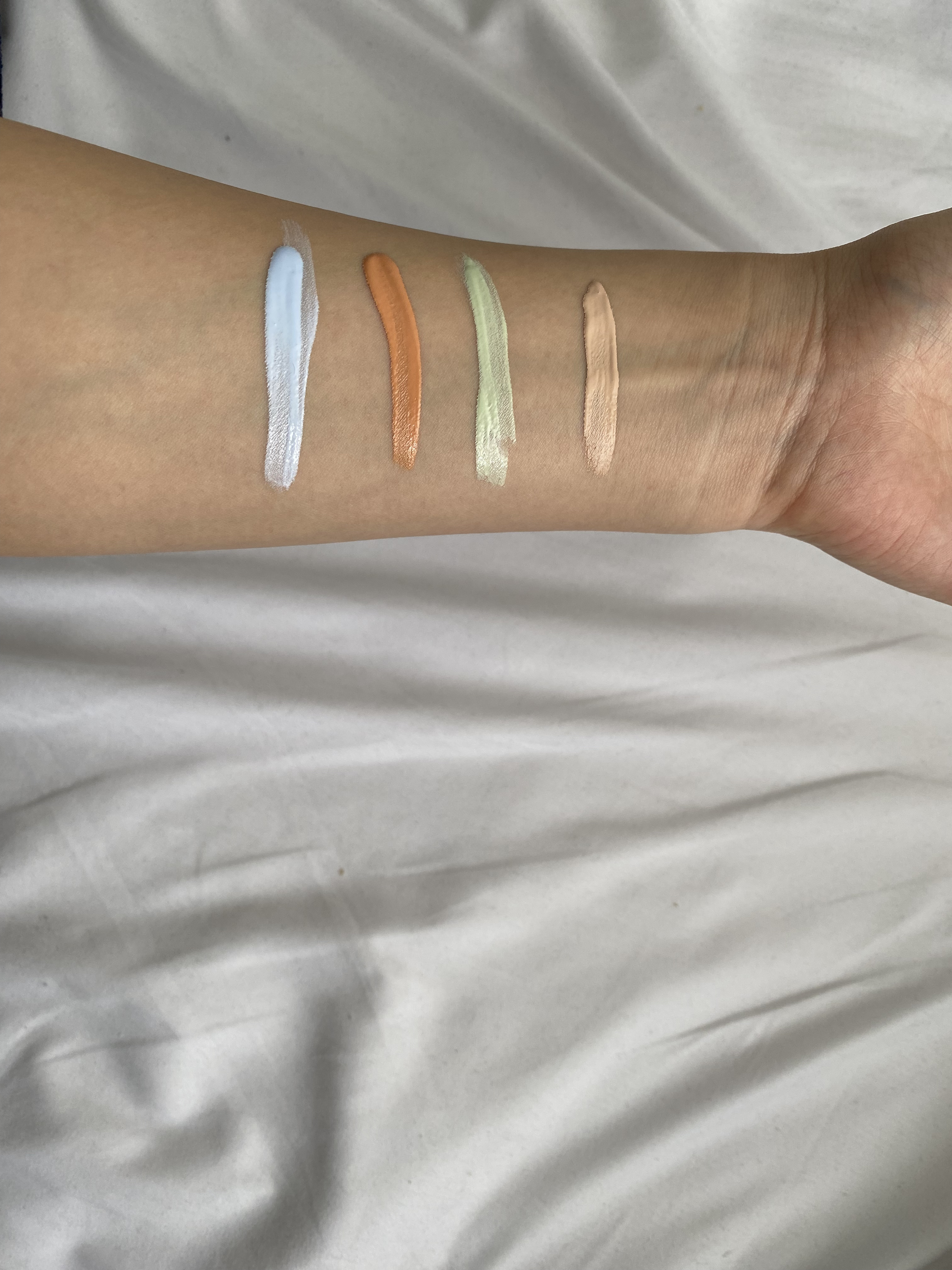 プリズム・リーブル・プレップ＆セット・グロウ・ミスト/GIVENCHY/化粧下地を使ったクチコミ（2枚目）