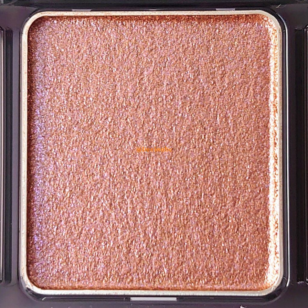 シアー グリッターアイズ/KiSS/単色アイシャドウを使ったクチコミ(4枚目)