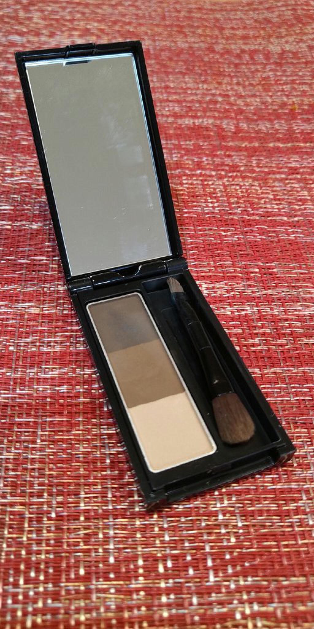 ケイト デザイニングアイブロウ3D/KATE/パウダーアイブロウを使ったクチコミ（2枚目）