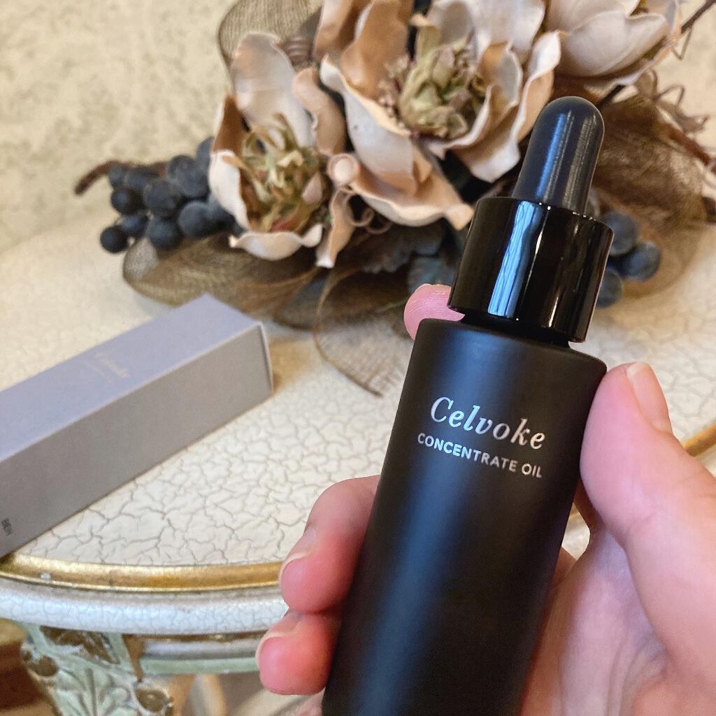 セルヴォーク コンセントレートオイル/Celvoke/フェイスオイルを使ったクチコミ（2枚目）