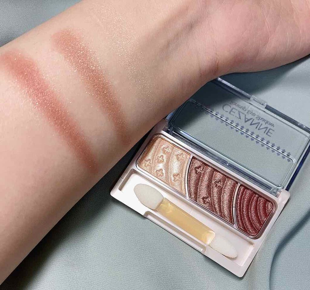 トーンアップアイシャドウ/CEZANNE/アイシャドウパレットを使ったクチコミ(2枚目)