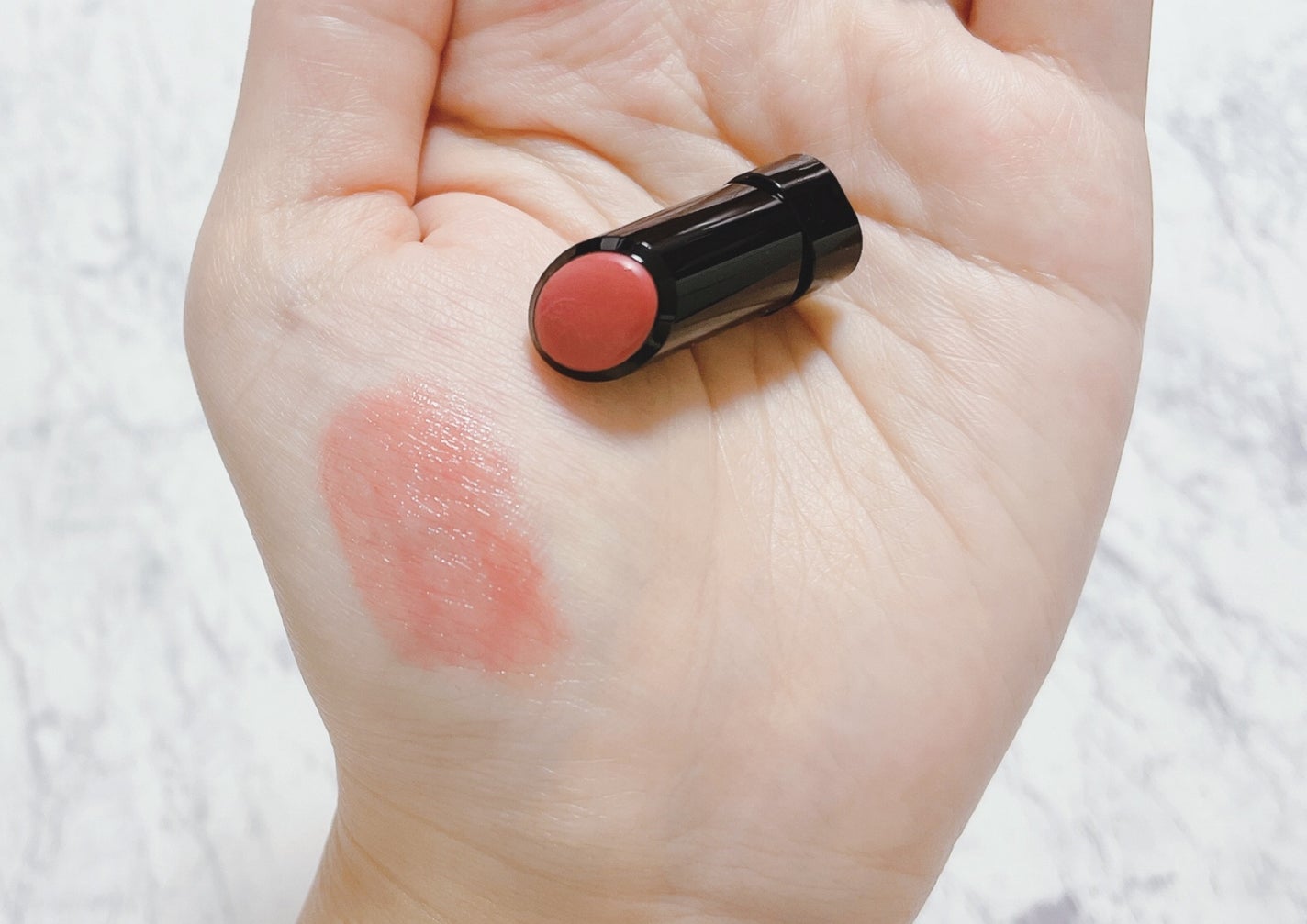 ルージュスターヴァイブラント/KANEBO/口紅を使ったクチコミ(2枚目)