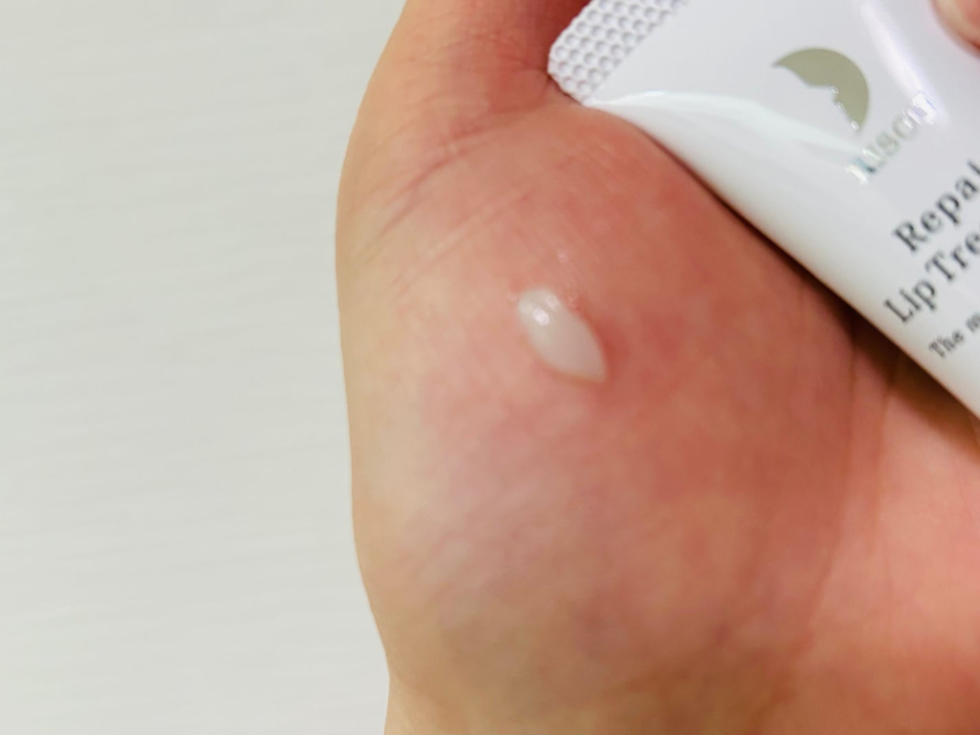リペアリップトリートメント/リソウコーポレーション/リップ美容液を使ったクチコミ(3枚目)