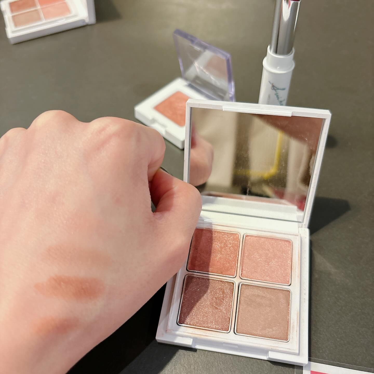 メイクアップベースパレット 01/SUIKO HATSUCURE/パレットコンシーラーを使ったクチコミ（2枚目）